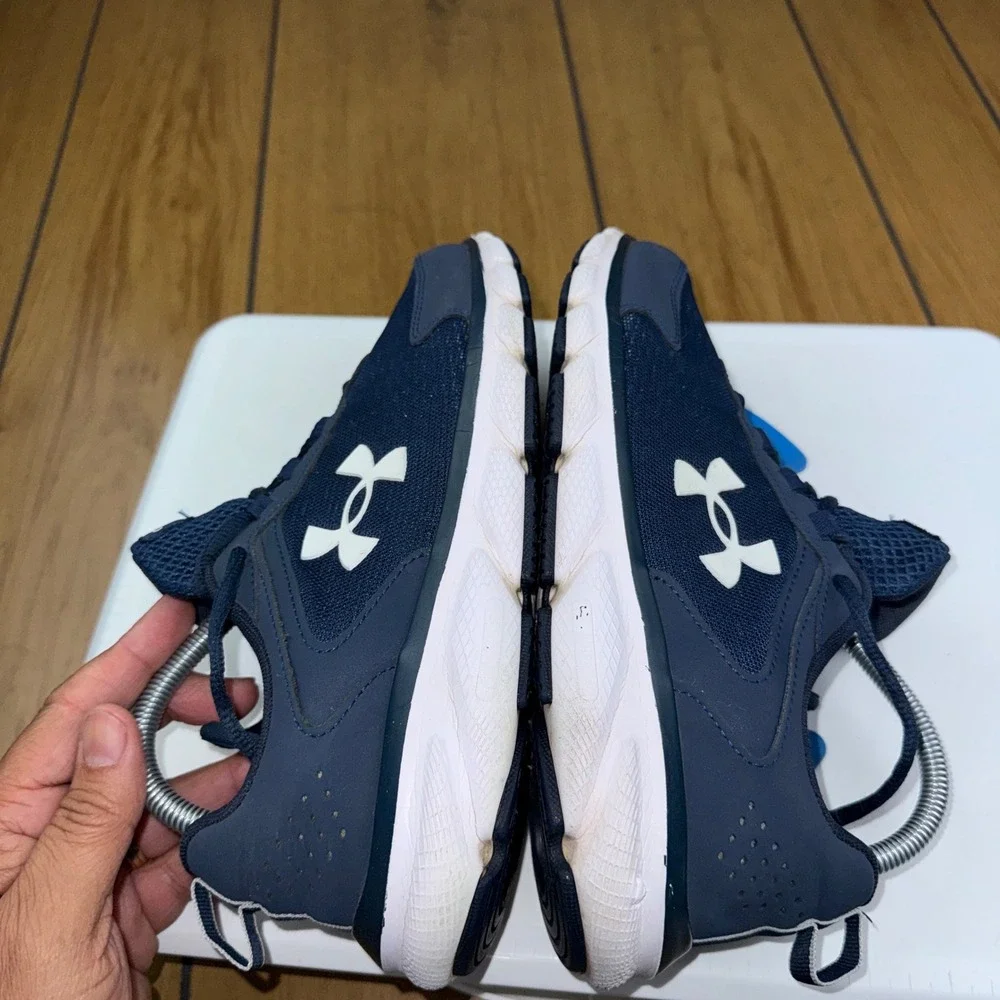 Under Armour Charged Assert 9 Mens 7.5 4E Extra Wide Navy Blue 3024857-400